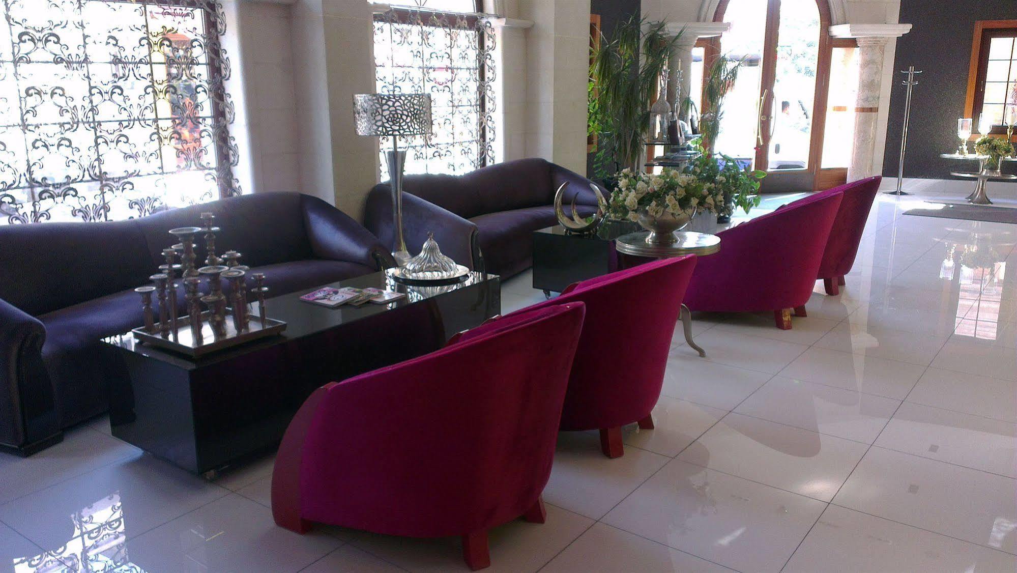Готель Biz Cevahir Sultanahmet 4*